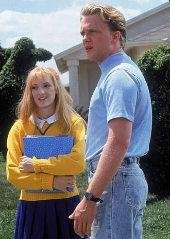 Эдвард руки-ножницы (1990) в хорошем качестве через торрент Эдвард руки-ножницы (1990) фильм в хорошем качестве через торрент