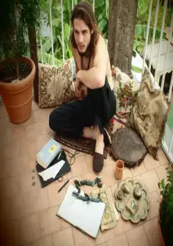 Что-то в воздухе (2012) через торрент скачать Что-то в воздухе (2012) фильм через торрент скачать