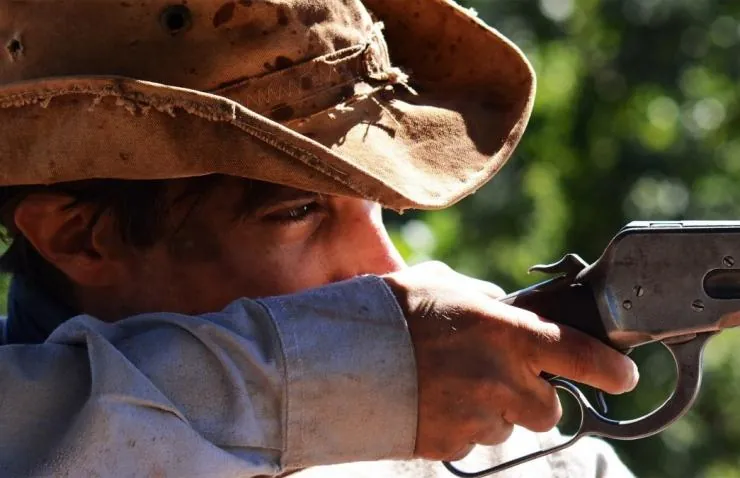 Хозяин джунглей (2014) через торрент скачать Хозяин джунглей (2014) фильм через торрент скачать