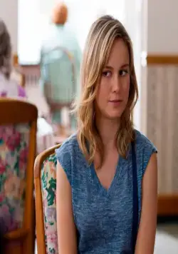 Девушка без комплексов (2015) через торрент скачать Девушка без комплексов (2015) фильм через торрент скачать