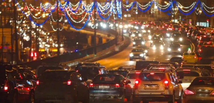 Ближе, чем кажется (2015) в хорошем качестве через торрент Ближе, чем кажется (2015) фильм в хорошем качестве через торрент