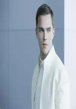 Равные (2015) через торрент бесплатно Равные (2015) фильм через торрент бесплатно