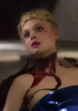 Неоновый демон (2016) через торрент бесплатно Неоновый демон (2016) фильм через торрент бесплатно