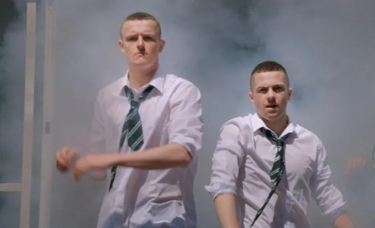 Хулиганьё (2016) через торрент бесплатно Хулиганьё (2016) фильм через торрент бесплатно