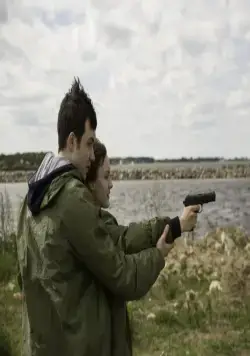 Два билета домой (2018) через торрент бесплатно Два билета домой (2018) фильм через торрент бесплатно