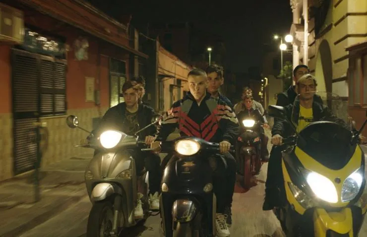 Пираньи Неаполя (2019) в хорошем качестве через торрент Пираньи Неаполя (2019) фильм в хорошем качестве через торрент