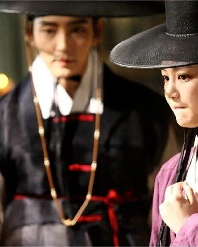 Учёный, гуляющий по ночам (2015) через торрент бесплатно Учёный, гуляющий по ночам (2015) сериал через торрент бесплатно