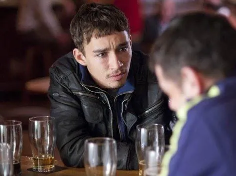 Любовь/Ненависть (2010) в хорошем качестве через торрент Любовь/Ненависть (2010) сериал в хорошем качестве через торрент