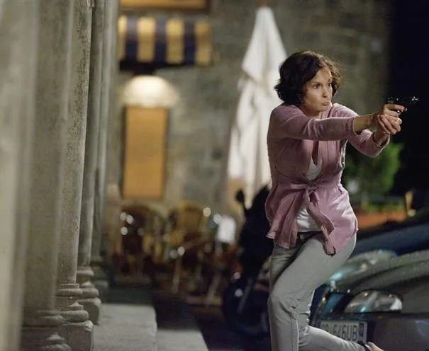 Пропавший без вести (2012) через торрент скачать Пропавший без вести (2012) сериал через торрент скачать