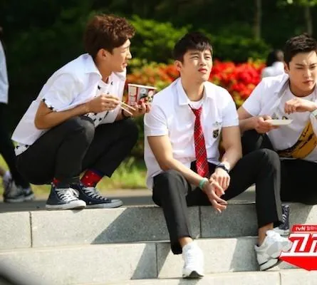 Король старшей школы (2014) через торрент бесплатно Король старшей школы (2014) сериал через торрент бесплатно