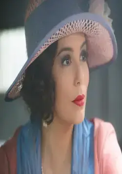 Упадок и разрушение (2017) через торрент скачать Упадок и разрушение (2017) сериал через торрент скачать