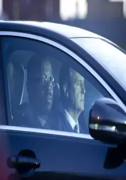 По долгу службы (2012) через торрент бесплатно По долгу службы (2012) сериал через торрент бесплатно