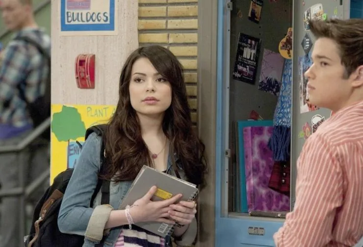 АйКарли (2007) через торрент бесплатно АйКарли (2007) сериал через торрент бесплатно