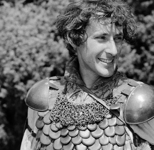 Рыцарь (1980) через торрент скачать Рыцарь (1980) фильм через торрент скачать