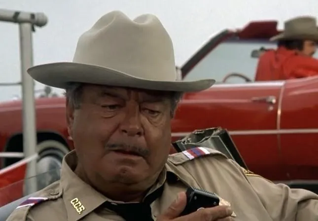 Смоки и Бандит (1977) через торрент скачать Смоки и Бандит (1977) фильм через торрент скачать