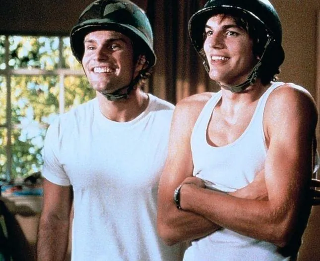 Где моя тачка, чувак? (2000) в хорошем качестве через торрент Где моя тачка, чувак? (2000) фильм в хорошем качестве через торрент