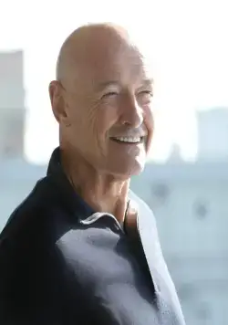 Парк Авеню, 666 (2012) через торрент скачать Парк Авеню, 666 (2012) сериал через торрент скачать