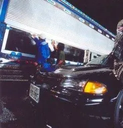 Экстремальные гонки (2005) через торрент скачать Экстремальные гонки (2005) фильм через торрент скачать