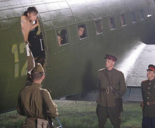 Сволочи (2006) через торрент бесплатно Сволочи (2006) фильм через торрент бесплатно