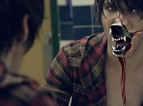 Восход тёмной луны (2015) через торрент бесплатно Восход тёмной луны (2015) фильм через торрент бесплатно