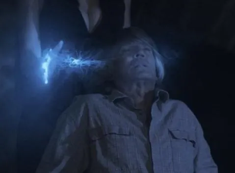 Восход тёмной луны (2015) через торрент скачать Восход тёмной луны (2015) фильм через торрент скачать