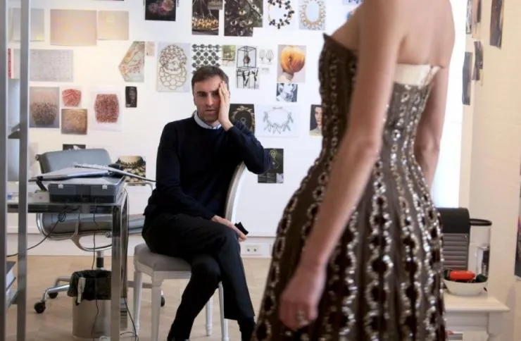 Диор и я (2014) через торрент скачать Диор и я (2014) фильм через торрент скачать