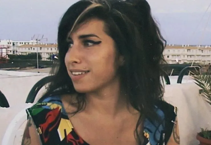 Эми (2015) в хорошем качестве через торрент Эми (2015) фильм в хорошем качестве через торрент