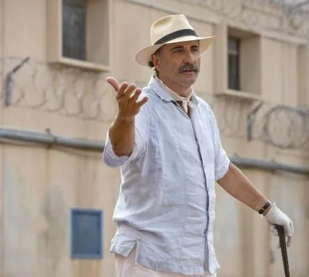 Убить гонца (2014) в хорошем качестве через торрент Убить гонца (2014) фильм в хорошем качестве через торрент