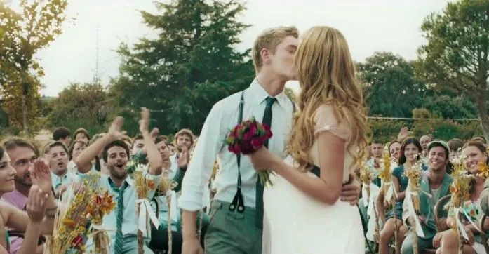 Моя большая испанская семья (2013) через торрент скачать Моя большая испанская семья (2013) фильм через торрент скачать