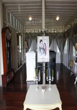 Час призраков (2012) через торрент бесплатно Час призраков (2012) фильм через торрент бесплатно