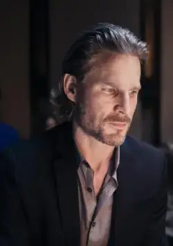 Осколки (2016) через торрент скачать Осколки (2016) фильм через торрент скачать