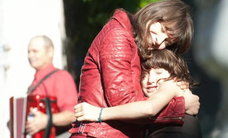 За сигаретами (2013) через торрент скачать За сигаретами (2013) фильм через торрент скачать