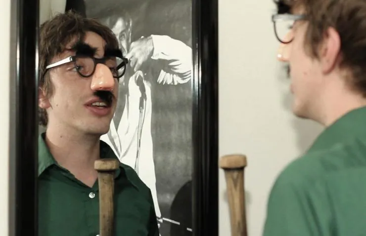 Обезьяна (2012) через торрент бесплатно Обезьяна (2012) фильм через торрент бесплатно