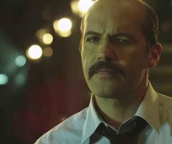 Работодатель (2012) через торрент скачать Работодатель (2012) фильм через торрент скачать