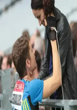 Финишная прямая (2011) через торрент скачать Финишная прямая (2011) фильм через торрент скачать