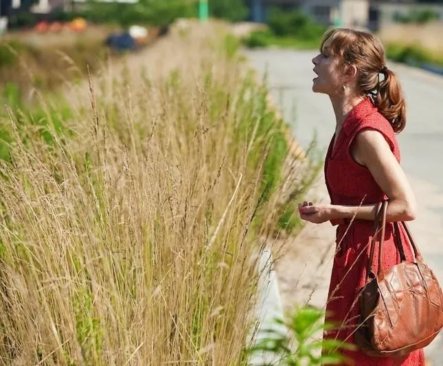 В другой стране (2012) через торрент бесплатно В другой стране (2012) фильм через торрент бесплатно