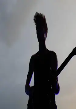 Музыка нас связала (2011) через торрент бесплатно Музыка нас связала (2011) фильм через торрент бесплатно