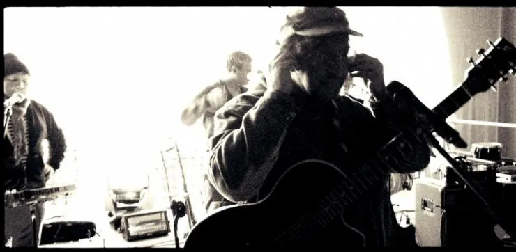 Небо под сердцем (2012) через торрент скачать Небо под сердцем (2012) фильм через торрент скачать