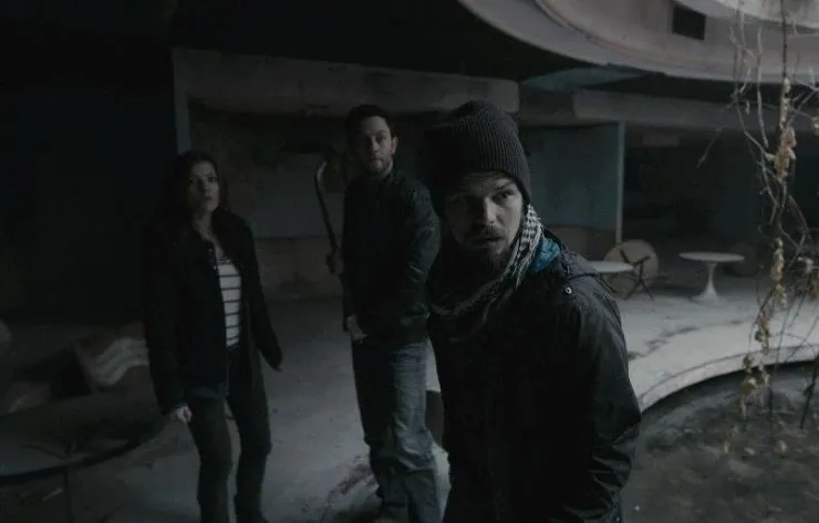 Запретная зона (2012) через торрент скачать Запретная зона (2012) фильм через торрент скачать