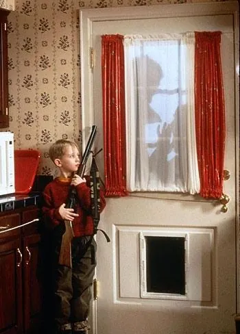 Один дома (1990) в хорошем качестве через торрент Один дома (1990) фильм в хорошем качестве через торрент