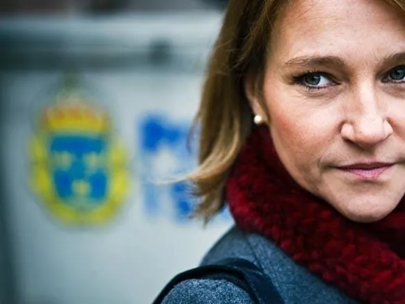 Девушка, которая взрывала воздушные замки (2009) в хорошем качестве через торрент Девушка, которая взрывала воздушные замки (2009) фильм в хорошем качестве через торрент