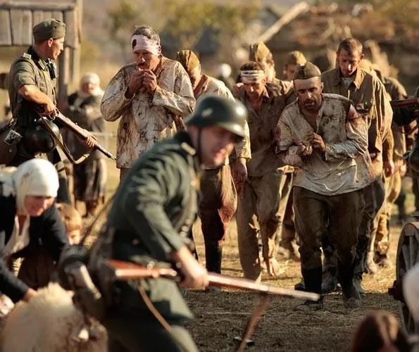 Туман (2010) через торрент скачать Туман (2010) фильм через торрент скачать