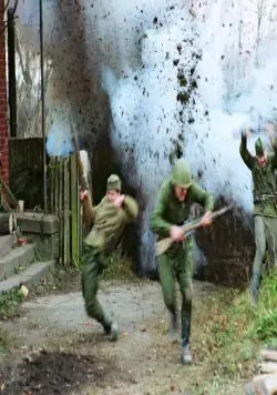 Свои (2004) в хорошем качестве через торрент Свои (2004) фильм в хорошем качестве через торрент