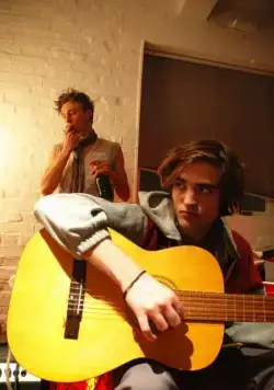 Переходный возраст (2008) через торрент скачать Переходный возраст (2008) фильм через торрент скачать