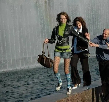 Сцены из жизни богемы (2009) через торрент бесплатно Сцены из жизни богемы (2009) фильм через торрент бесплатно