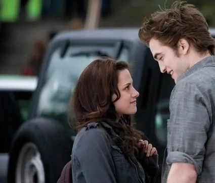 Сумерки. Сага. Новолуние (2009) в хорошем качестве через торрент Сумерки. Сага. Новолуние (2009) фильм в хорошем качестве через торрент