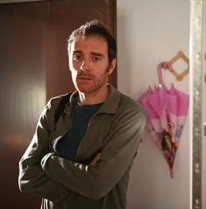 Вся жизнь впереди (2008) через торрент скачать Вся жизнь впереди (2008) фильм через торрент скачать