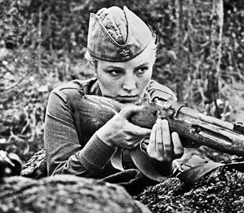 А зори здесь тихие (1972) через торрент бесплатно А зори здесь тихие (1972) фильм через торрент бесплатно