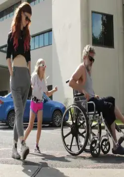 Записки из рая (2016) через торрент бесплатно Записки из рая (2016) фильм через торрент бесплатно