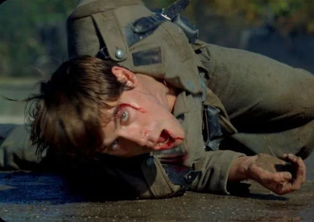 Последняя высадка (2005) в хорошем качестве через торрент Последняя высадка (2005) фильм в хорошем качестве через торрент